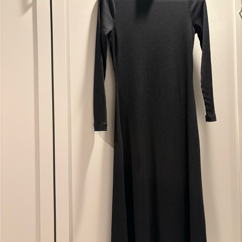 Club Monaco Black dress 👗 - Picture 2 of 4